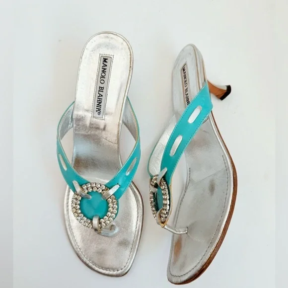Manolo Blahnik Silver Turquoise Leather Vintage crystal thong sandals EU37 US 7 - Picture 1 of 10
